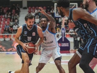 Aliağa Petkimspor, Türk Telekom'a şans tanımadı