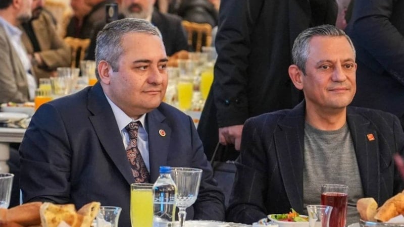 Özgür Özel'in Mesut Özarslan'a yolladığı iddia edilen mesajlar ortaya çıktı