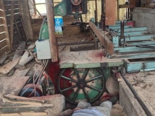 Samsun'da başı şerit testereye sıkışmış halde ölü bulundu