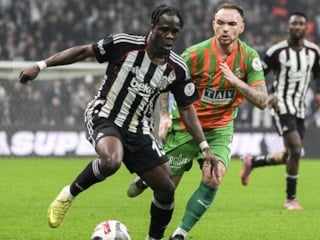 Eski hakemler, Beşiktaş-Alanyaspor maçının tartışmalı pozisyonlarını değerlendirdi