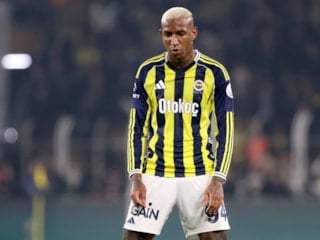 Fenerbahçe'yle sözleşmesini uzattı: Anderson Talisca'nın yeni maaşı netleşti