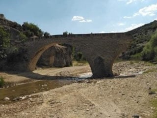 Selendi’nin saklı mirası kaderine terk edildi