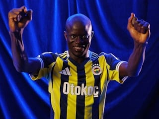 Fransa basınının gündeminde N'Golo Kante var: Tam bir yıldız gibi...