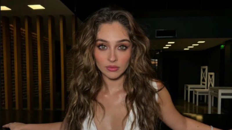 Cemre Baysel'den yeni paylaşım! Sevgilisinin doğum gününü kutladı