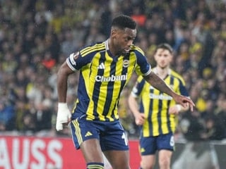 Jhon Duran, Fenerbahçe'de 6 ay kaldı!