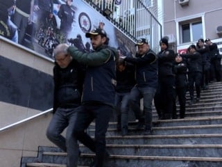 İstanbul'da 127 milyon liralık vurgunda 40 tutuklama