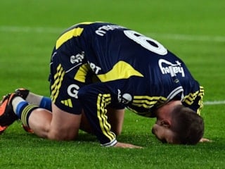 Kerem Aktürkoğlu gollerini attı secdeye gitti