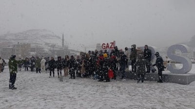 Meteorolojinin uyarısının ardından Kars’ta yoğun kar yağışı başladı