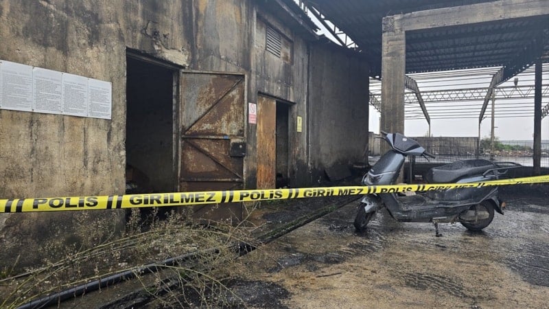 Manisa’da trafo binasında şüpheli ölüm