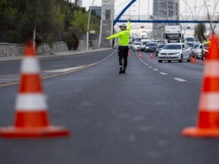 Trafik cezalarını artıran teklifin 6 maddesi daha kabul edildi