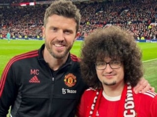 Manchester United taraftarının “saç kesme” sözü West Ham maçına takıldı