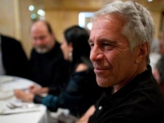 ABD’li vekil Khanna: Epstein dosyalarında sansürlenen 6 isim var