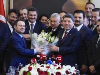 Adalet Bakanlığı'nda devir teslim töreni gerçekleştirildi