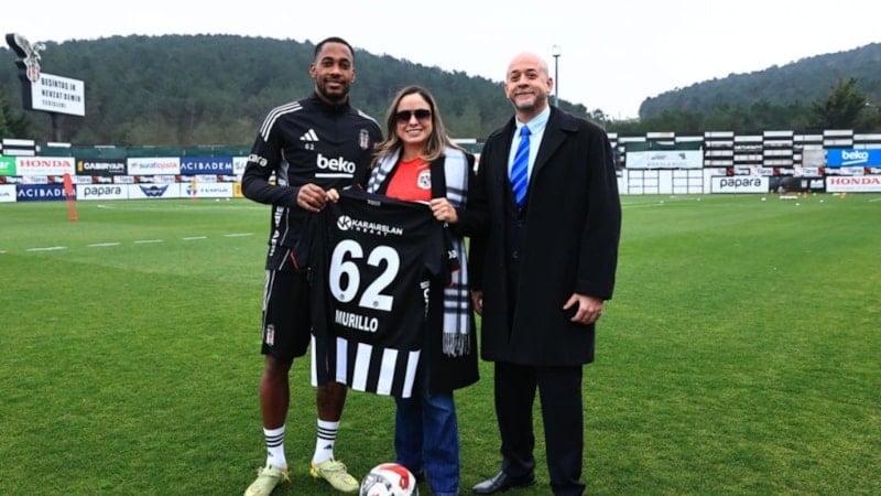 Panama'nın Ankara Büyükelçisi Beşiktaş'ı ziyaret etti