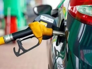 Akaryakıtta tabelalar gece yarısı değişti: İşte 12 Şubat Perşembe benzin, motorin ve lpg fiyatları