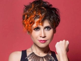 Şarkıcı Aydilge ameliyat oldu! Hastane odasından paylaşım var