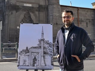 Üçüncü kuşak ressam Kayseri’nin tarihini tuvale işliyor