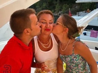 Yağmur Atacan, Pınar Altuğ'dan bahsetti: Pınar'dan daha çok konuşan bir kadın yok