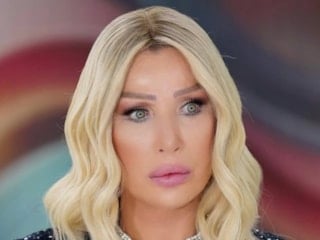 Seda Sayan'dan Amerika'da! Valizli ikonik pozu verdi