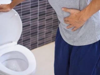 Doktorlar tek tek sıraladı: Bağırsak kanserinde bu 5 sinyale dikkat!