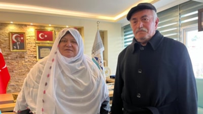 Zeynep Akgün'e öğretmeninden destek ziyareti