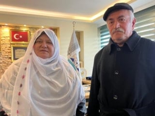 Zeynep Akgün'e öğretmeninden destek ziyareti