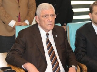 Müsavat Dervişoğlu’ndan Zeynep Güneş’e ziyaret