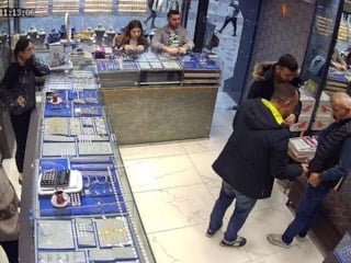 Düzce'de sahte altın bozdurmak isteyen şüpheli gözaltında