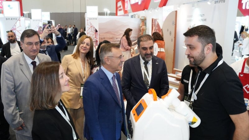 Türk sağlık sektörü 203 firma ile WHX Dubai Fuarı’na çıkarma yaptı