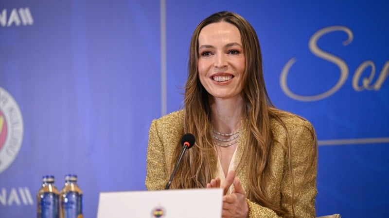 Fenerbahçe'de Eda Erdem'in sözleşmesi uzatıldı