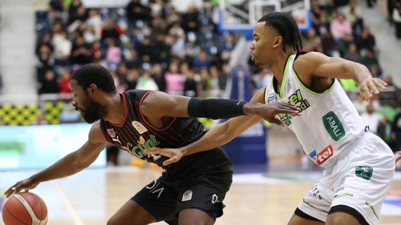 Manisa Basket, Merkezefendi Belediyesi Basket'i mağlup etti