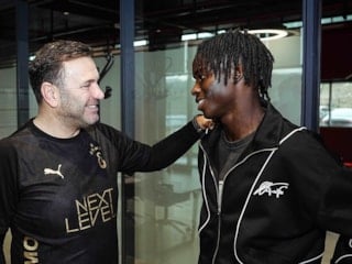 ESH Spor'dan Okan Buruk'a Renato Nhaga sorusu