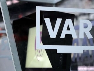 Trabzonspor - Fenerbahçe maçının VAR'ı Ömer Faruk Turtay oldu