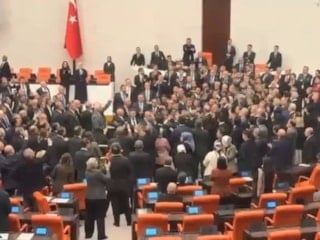 Ümit Yenişehirli yazdı: Bu kafa hiç değişmedi