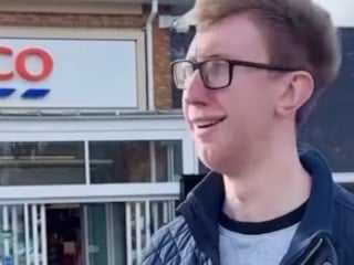 Alışveriş için İngiltere'den Antalya'ya uçtu, daha ucuza geldi