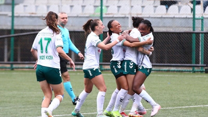 Giresun Sanayispor, 1207 Antalyaspor'a 5 attı