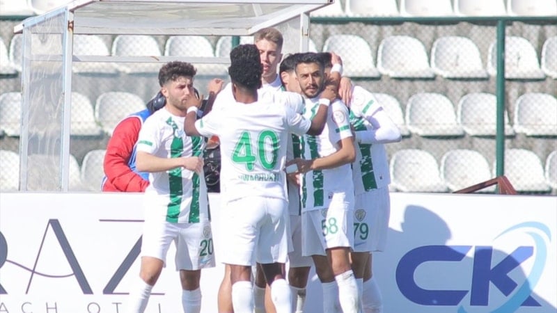 Serikspor, Bandırmaspor deplasmanında 3 puanı 3 golle aldı