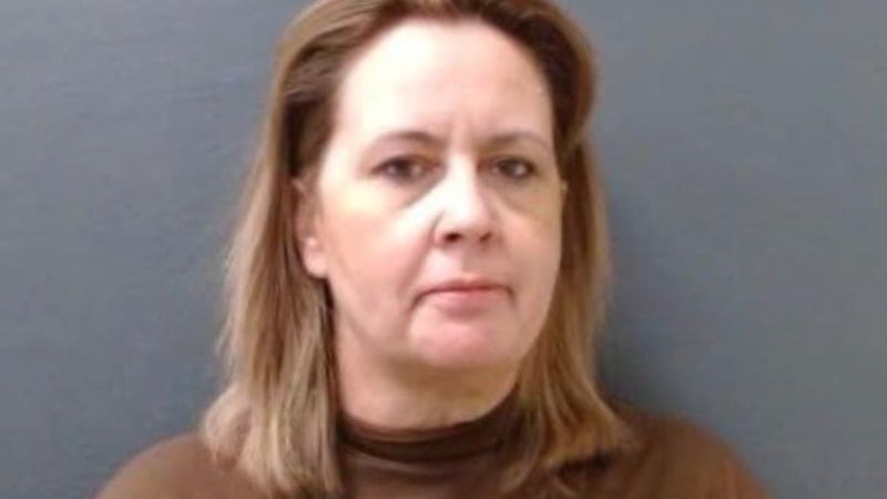 ABD'de evlat edindiği 2 çocuğu yıllarca kafese kapattı: 80 yıl hapse çarptırıldı