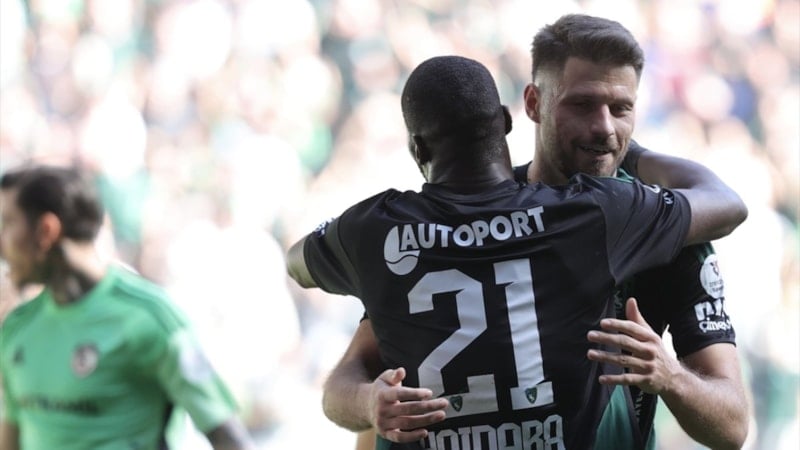 Kocaelispor, Gaziantep FK'yı üç golle geçti