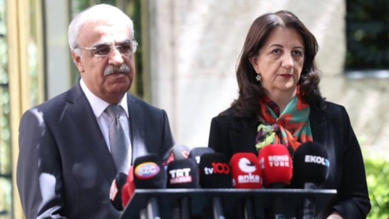 DEM Parti heyeti, yarın İmralı Adası'nı ziyaret edecek