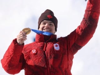 Mikael Kingsbury, altın madalya aldı