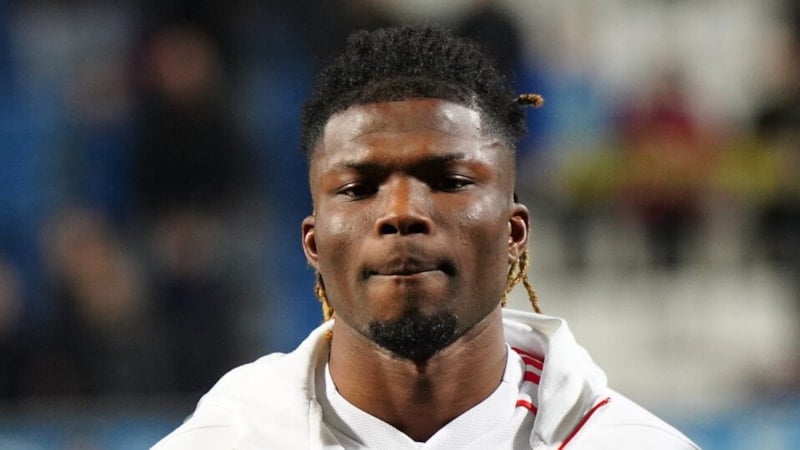 Beşiktaş'ta El Bilal Toure sakatlandı