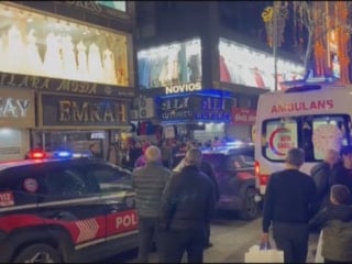 İstanbul'da silahla doldur-boşalt yapan bir kişi arkadaşını vurdu