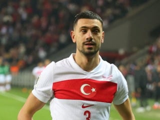 Merih Demiral’dan ramazan boyunca iftar