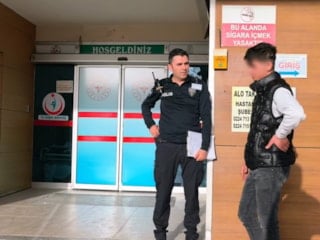 Bursa'da uyuşturucu satıcısı önce parasını gasbetti, sonra yumruklarla darbedip kaçtı