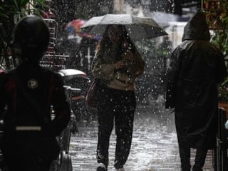 39 il için sarı kodlu uyarı: Şiddetli sağanak ve fırtına geliyor