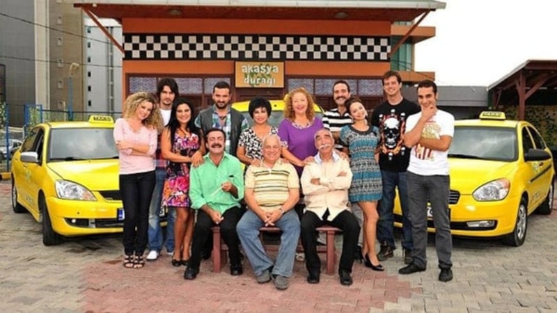 Efsane Türk dizisi yeniden çekilecek: Orijinal kadro iddiası...