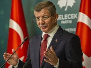 Ahmet Davutoğlu: Maddi sıkıntılar yaşıyorum