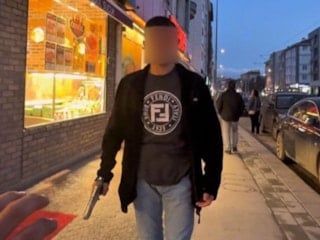 Eskişehir'de fotoğrafçıya oyuncak silah çeken şahsa ceza