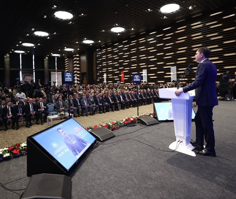 Murat Kurum: Eğer bu deprem CHP iktidarında olsaydı 11 il hala enkaz halindeydi